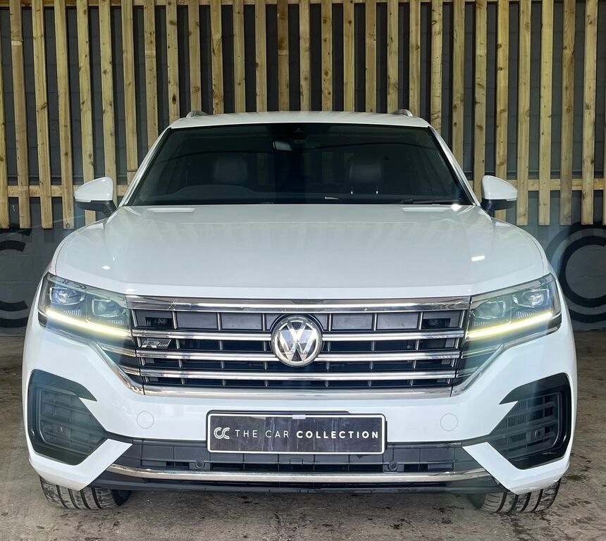 Volkswagen Touareg 3.0 Tdi V6 R-line Suv Tiptronic 4Motion CY68ENR White #2