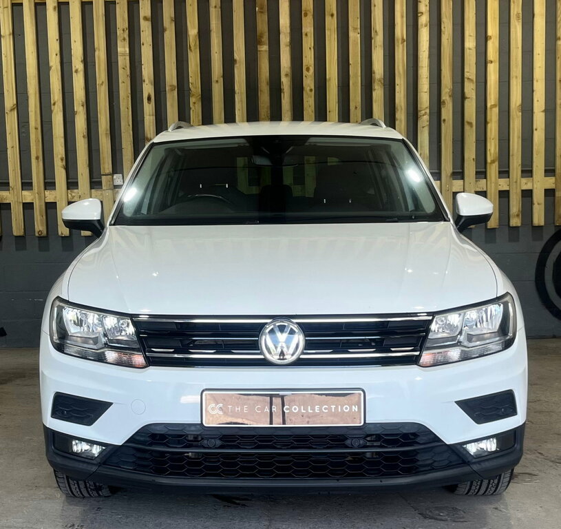 Volkswagen Tiguan 2.0 Tdi Se Navigation Suv Dsg 4Motion E EN18EJX White #2