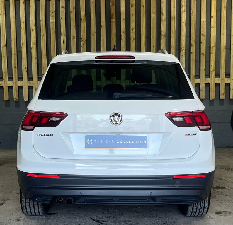 Volkswagen Tiguan 2.0 Tdi Se Navigation Suv Dsg 4Motion E EN18EJX White #6