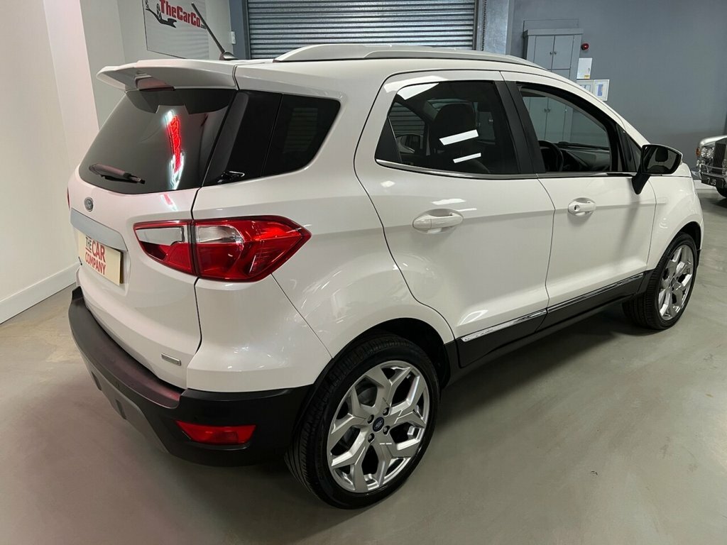 Ford Ecosport Hatchback A5JPR White #6