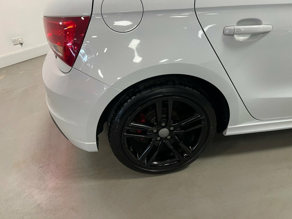 Audi A1 1.6 Tdi S Line Style Edition Sportback Euro 5 S S Silver #5