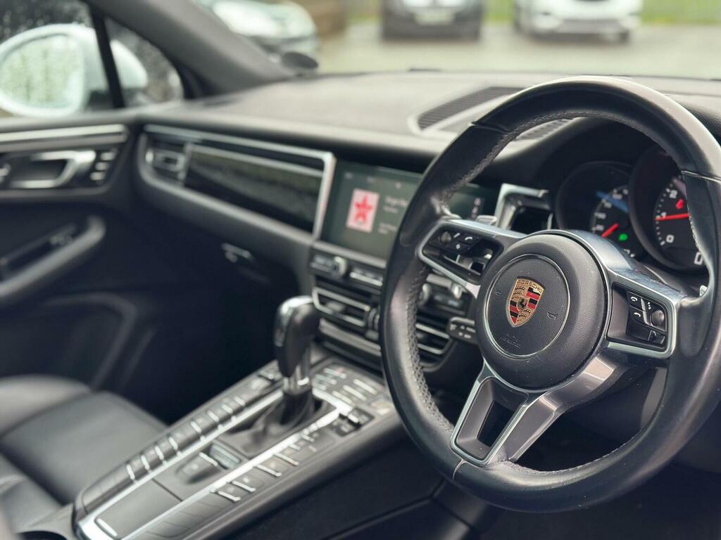 Porsche Macan Suv 2.0T Pdk 4Wd Euro 6 Ss 201968 CSZ7851 White #3