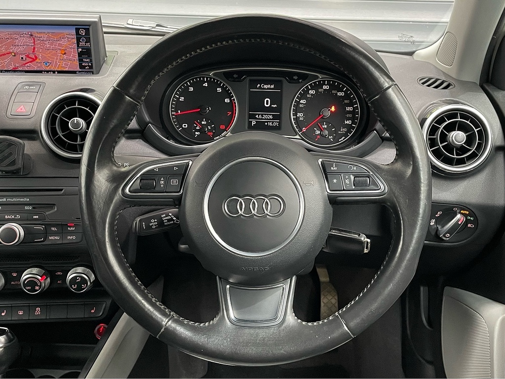 Audi A1 1.2 Tfsi Sport Euro 5 Ss Silver #30