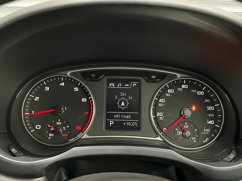 Audi A1 1.2 Tfsi Sport Euro 5 Ss Silver #35