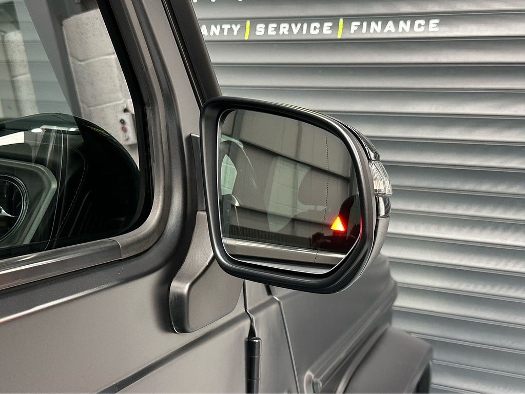 Mercedes-Benz G Class Petrol #24