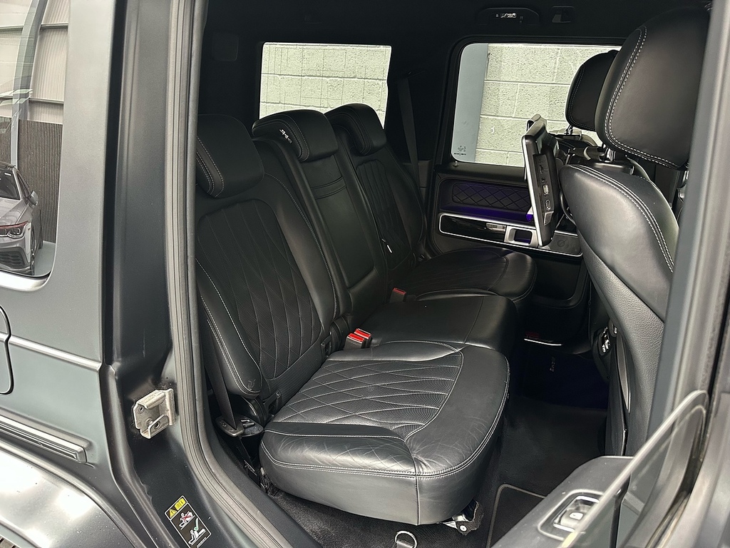 Mercedes-Benz G Class Petrol #48
