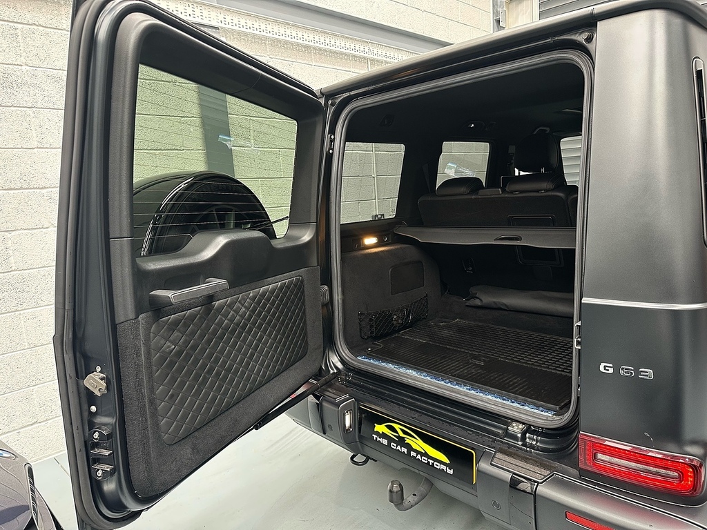 Mercedes-Benz G Class Petrol #32