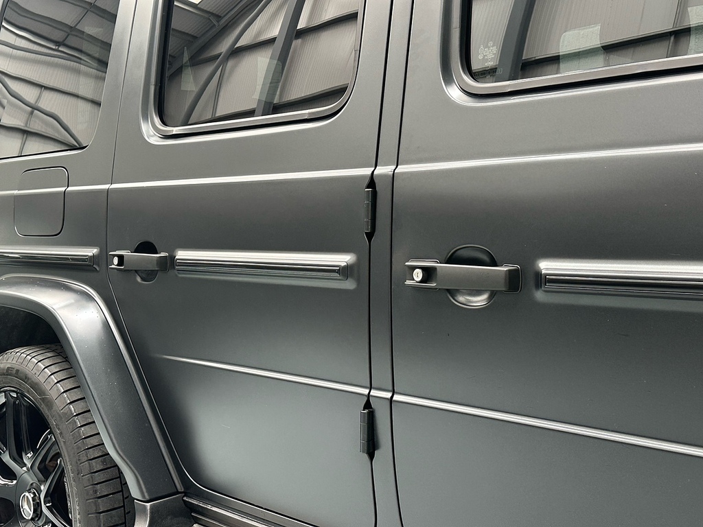 Mercedes-Benz G Class Petrol #25