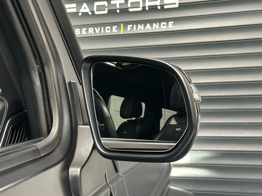 Mercedes-Benz G Class Petrol #23