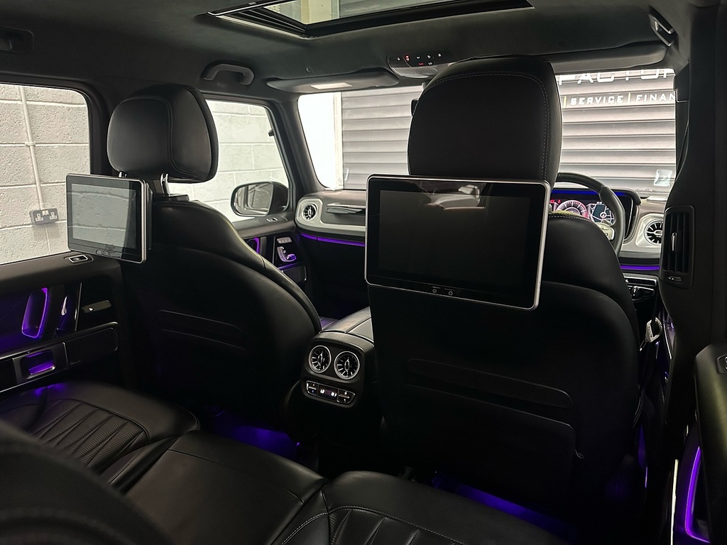 Mercedes-Benz G Class Petrol #49