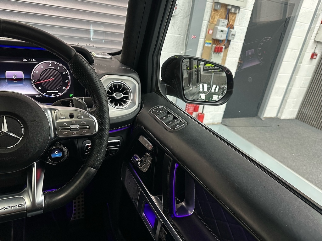Mercedes-Benz G Class Petrol #52