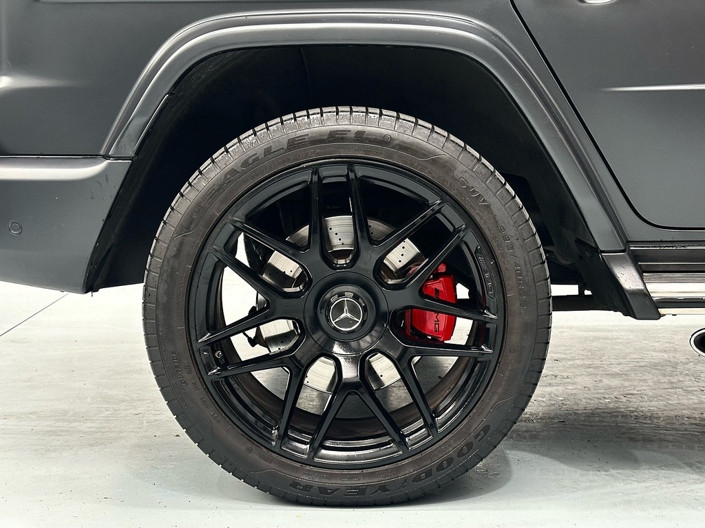 Mercedes-Benz G Class Petrol #35