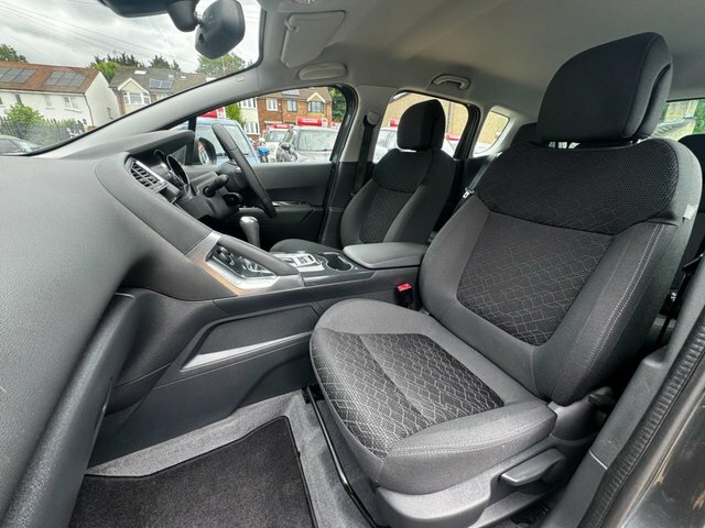 Peugeot 3008 3008 Allure Bluehdi Ss Silver #24