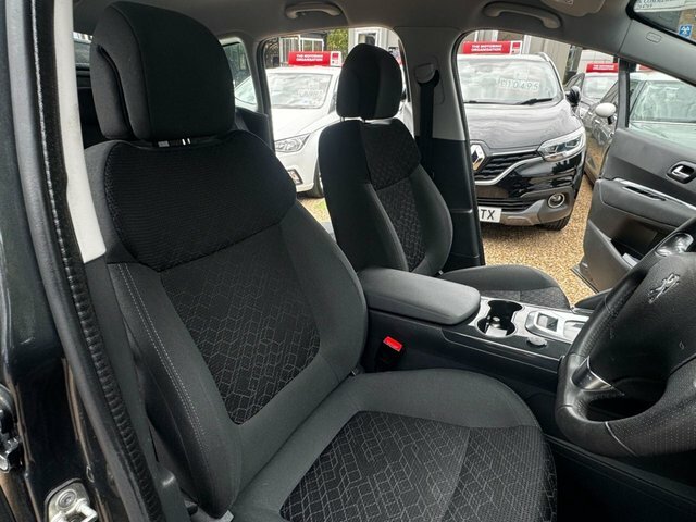 Peugeot 3008 3008 Allure Bluehdi Ss Silver #42