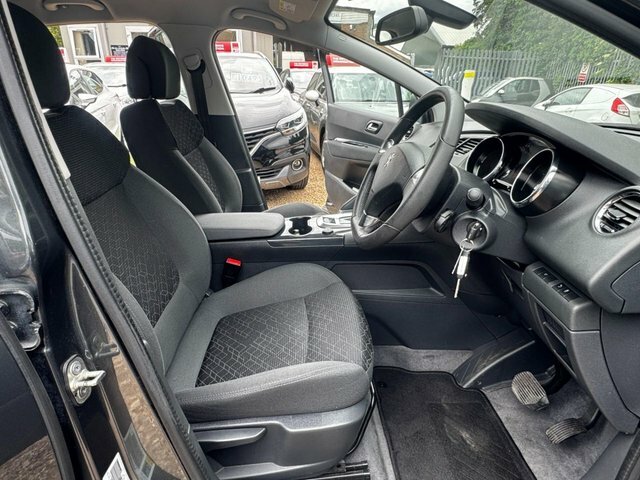 Peugeot 3008 3008 Allure Bluehdi Ss Silver #41