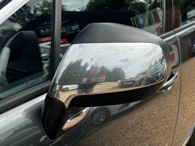 Peugeot 3008 3008 Allure Bluehdi Ss Silver #14