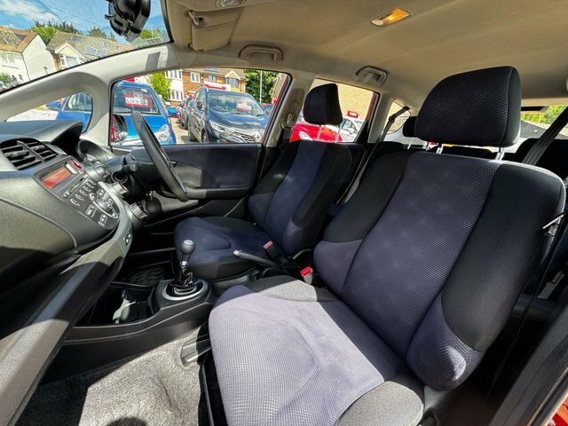 Honda Jazz 1.4 I-vtec Es Plus Cvt Hatchback Grey #23