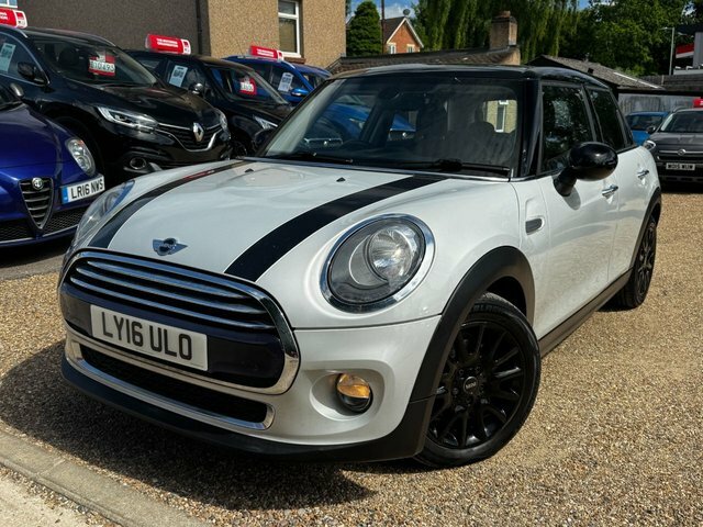 Mini Hatch 1.5 Cooper Hatchback Euro 6 S S Silver #3