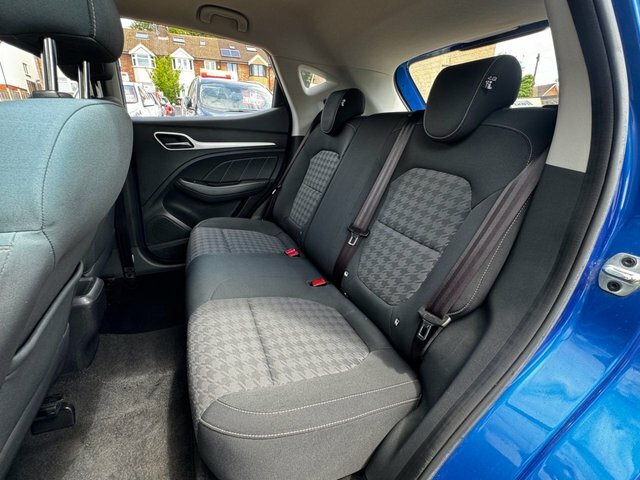 MG ZS 1.5 Vti-tech Exclusive Euro 6 Ss Red #29