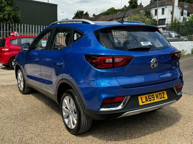 MG ZS 1.5 Vti-tech Exclusive Euro 6 Ss Red #9
