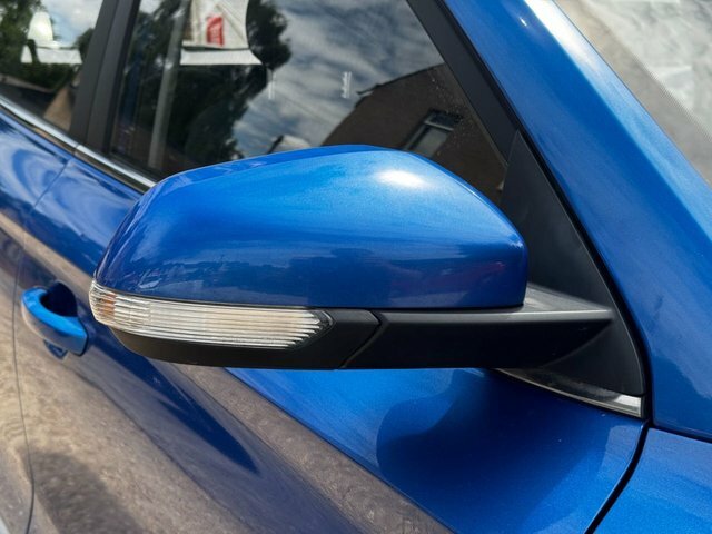 MG ZS 1.5 Vti-tech Exclusive Euro 6 Ss Red #15