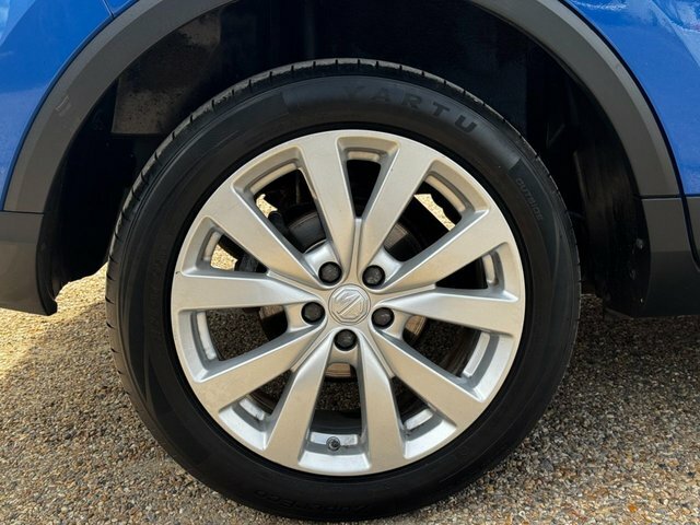 MG ZS 1.5 Vti-tech Exclusive Euro 6 Ss Red #21