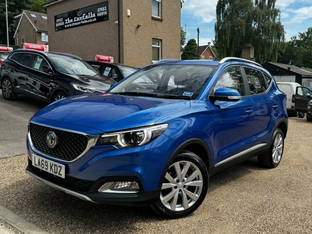MG ZS 1.5 Vti-tech Exclusive Euro 6 Ss Red #1