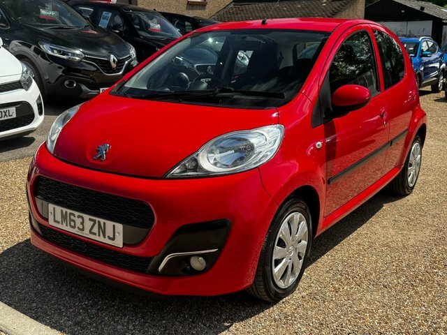 Peugeot 107 1.0 12V Active Hatchback Euro 5 Red #4