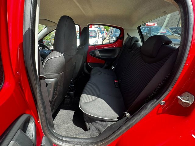 Peugeot 107 Active 68 Bhp Black #27