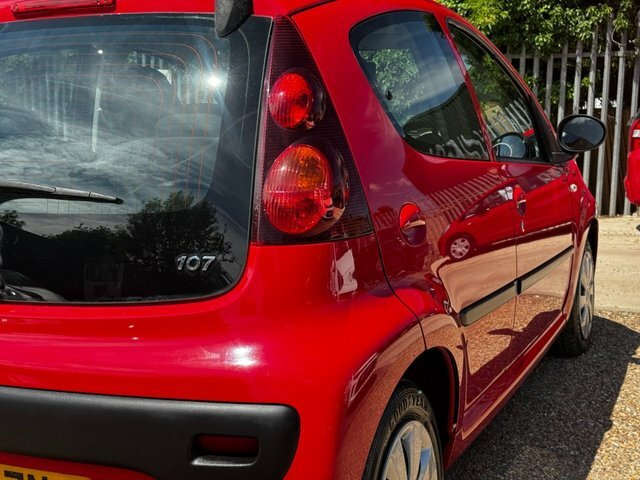 Peugeot 107 Active 68 Bhp Black #17
