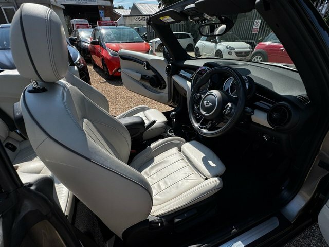 Mini Convertible 1.5 Cooper Convertible Euro 6 S Red #36