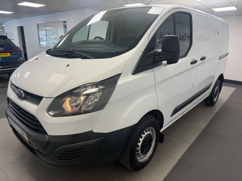 Ford Transit Custom 2017 67 2.0 MX67YWV White #6