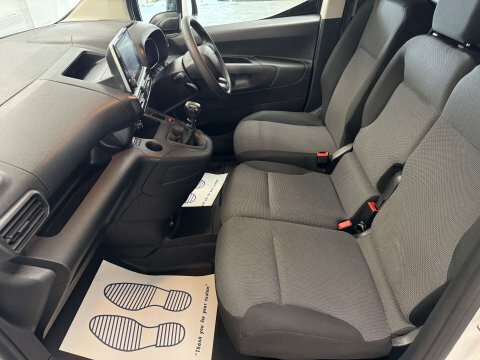 Citroen Berlingo 1.2 Puretech Feel M Grey #18