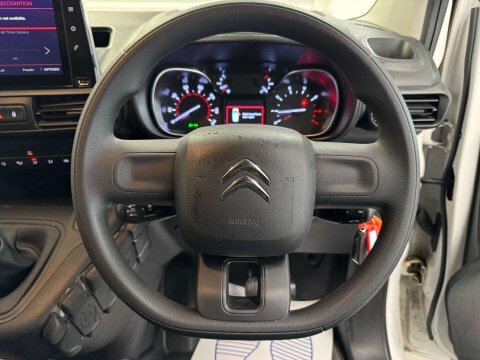 Citroen Berlingo 1.2 Puretech Feel M Grey #12