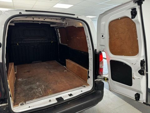 Citroen Berlingo 1.2 Puretech Feel M Grey #28