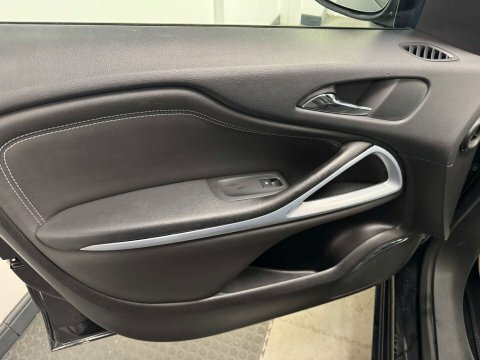 Vauxhall Zafira Tourer Zafira Tourer Elite Nav Cdti Ss Silver #20