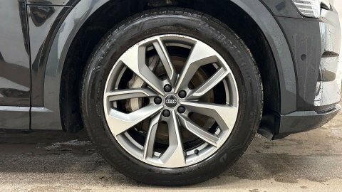 Audi E-tron 2022 71 E-tron Black #5