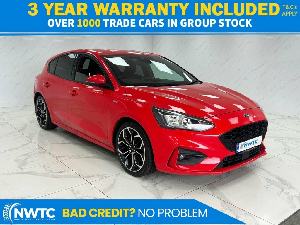 Ford Focus 1L St-line X BX68VUB Red