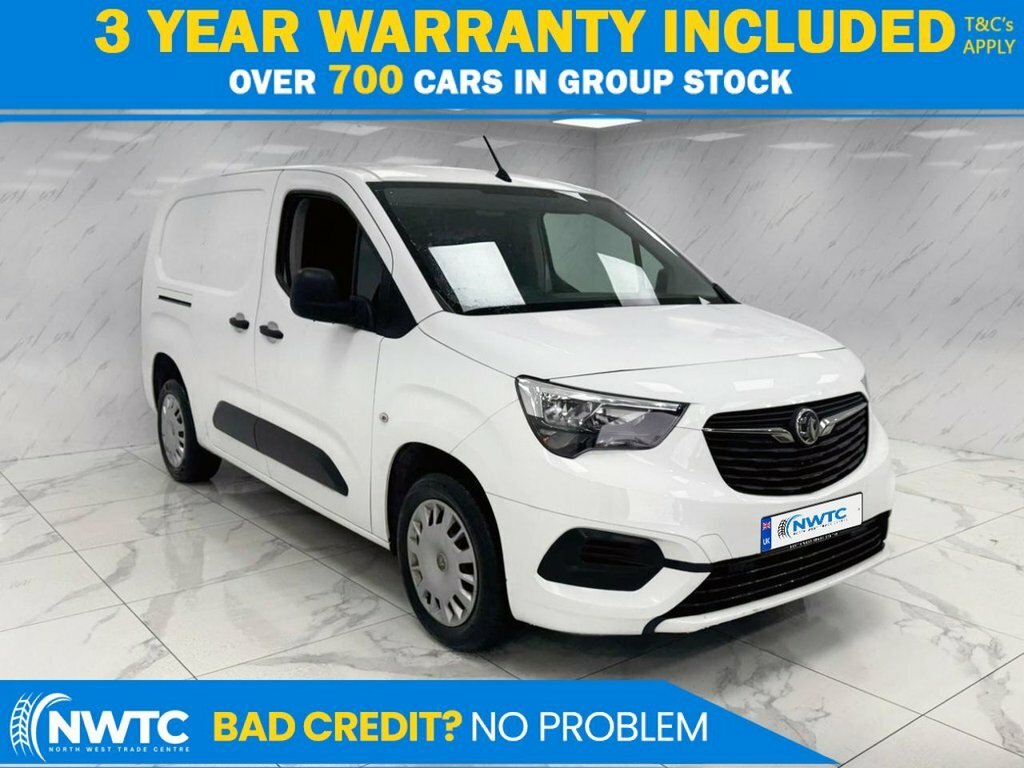Vauxhall Combo 1.5L Sportive White
