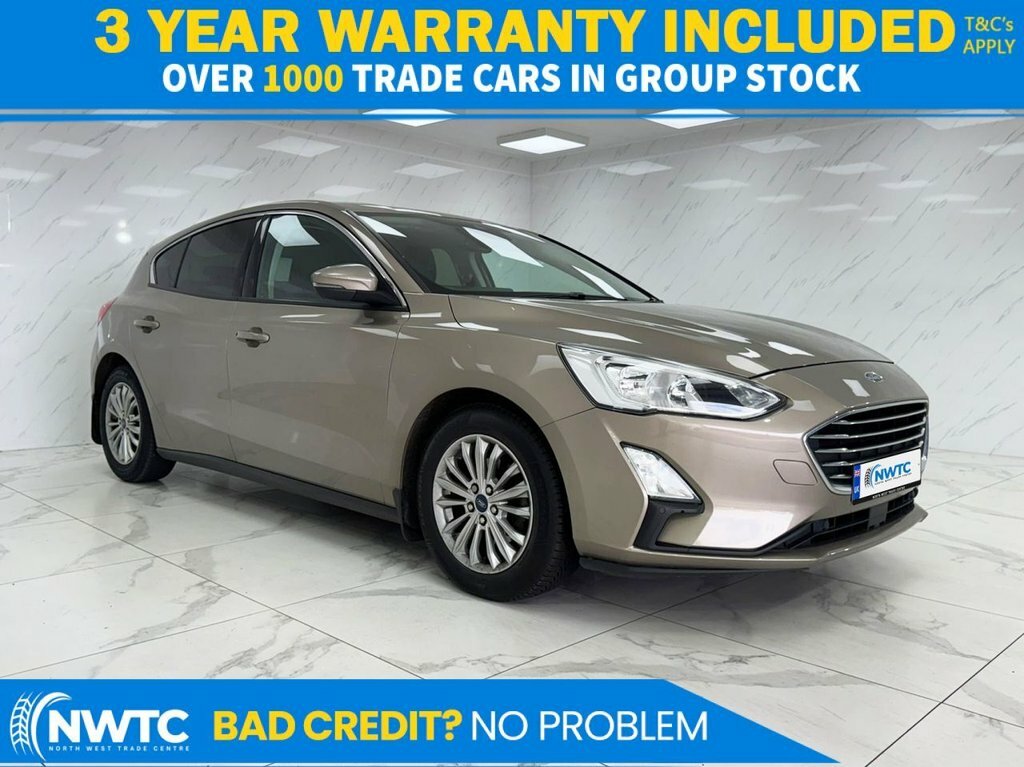 Ford Focus 1L Titanium NK68ORW Silver