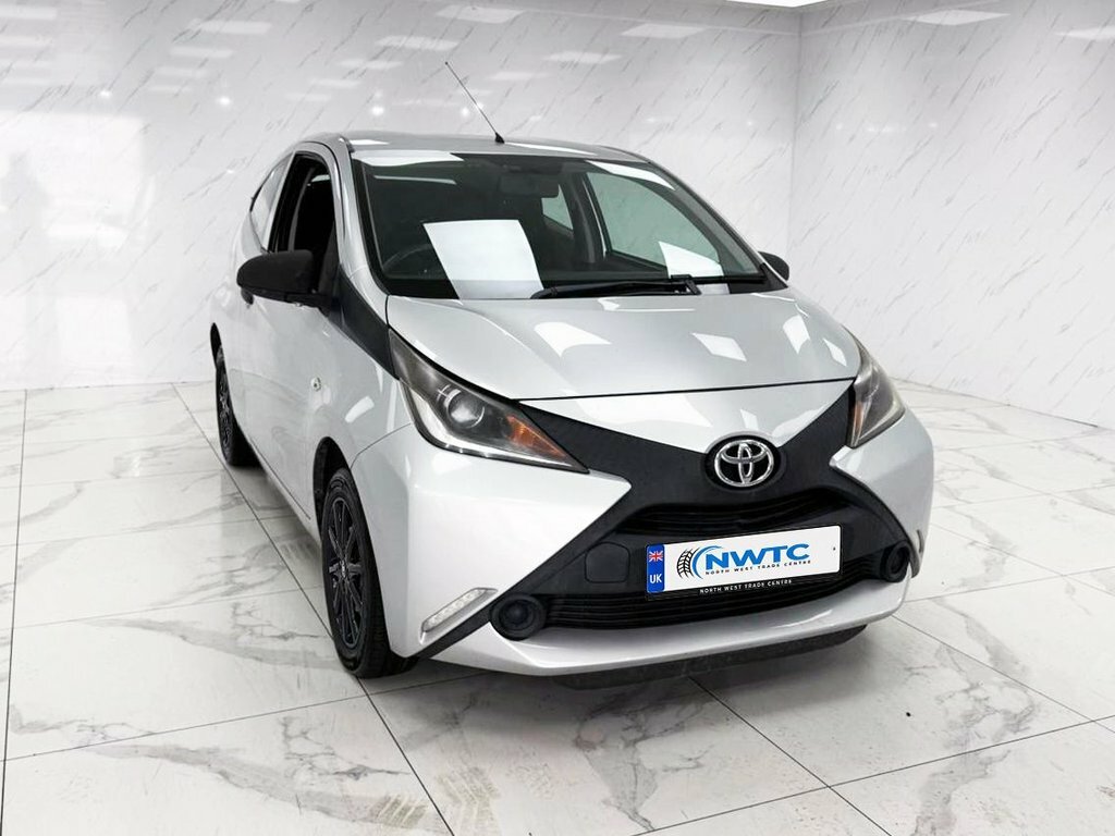Toyota Aygo 1L X YA15YTO Silver #2