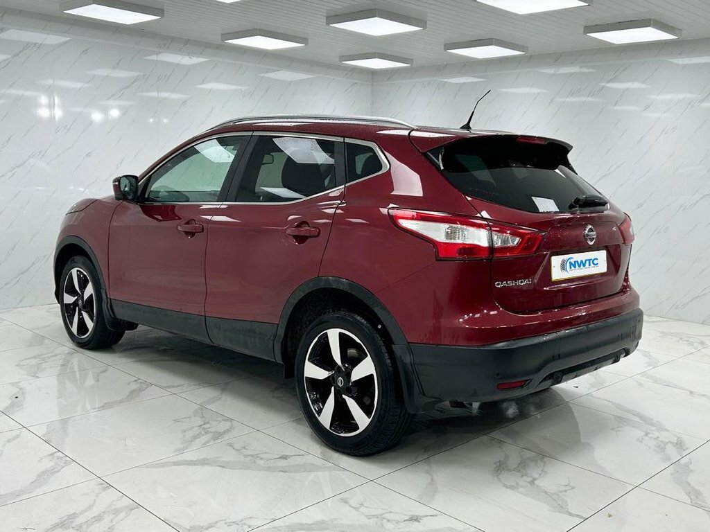 Nissan Qashqai 1.2L N-tec Red #6