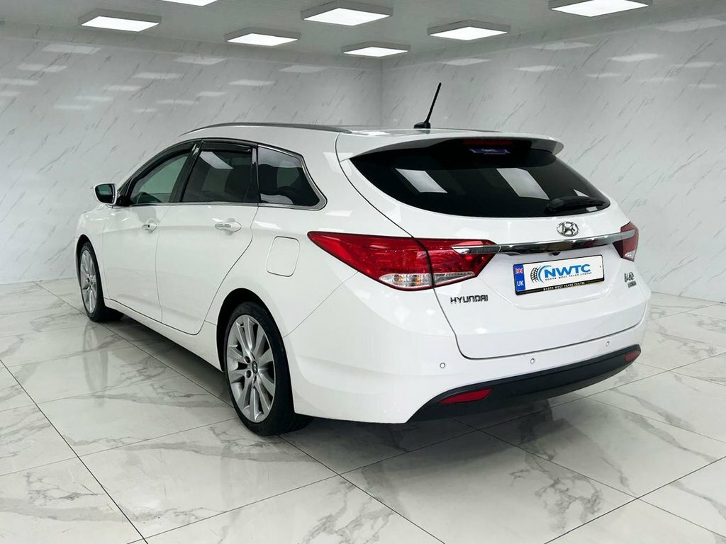 Hyundai I40 1.7L Premium White #6