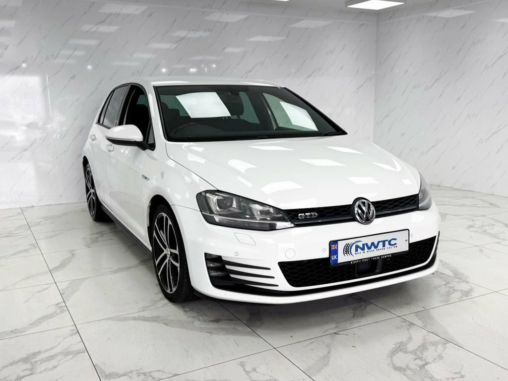Volkswagen Golf Hatchback ND63NVK White #2