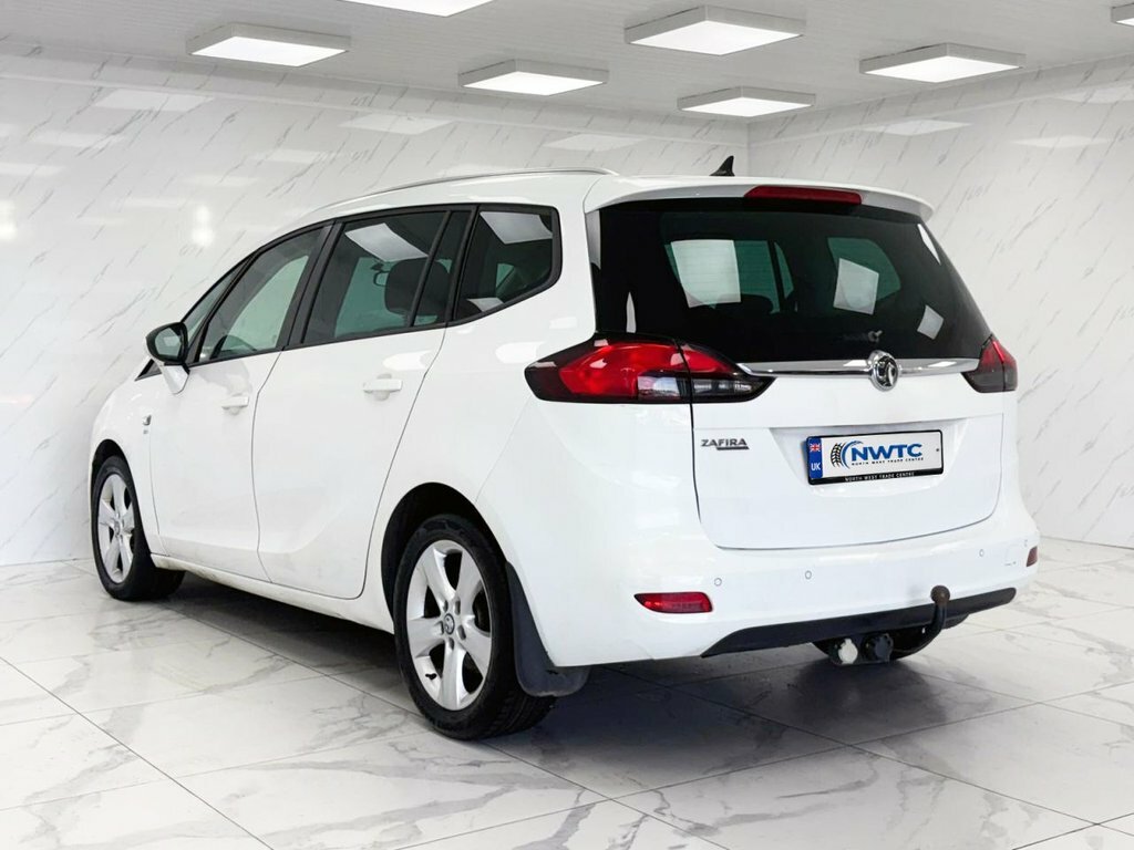 Vauxhall Zafira Tourer 2L Sri FP63MKM White #6