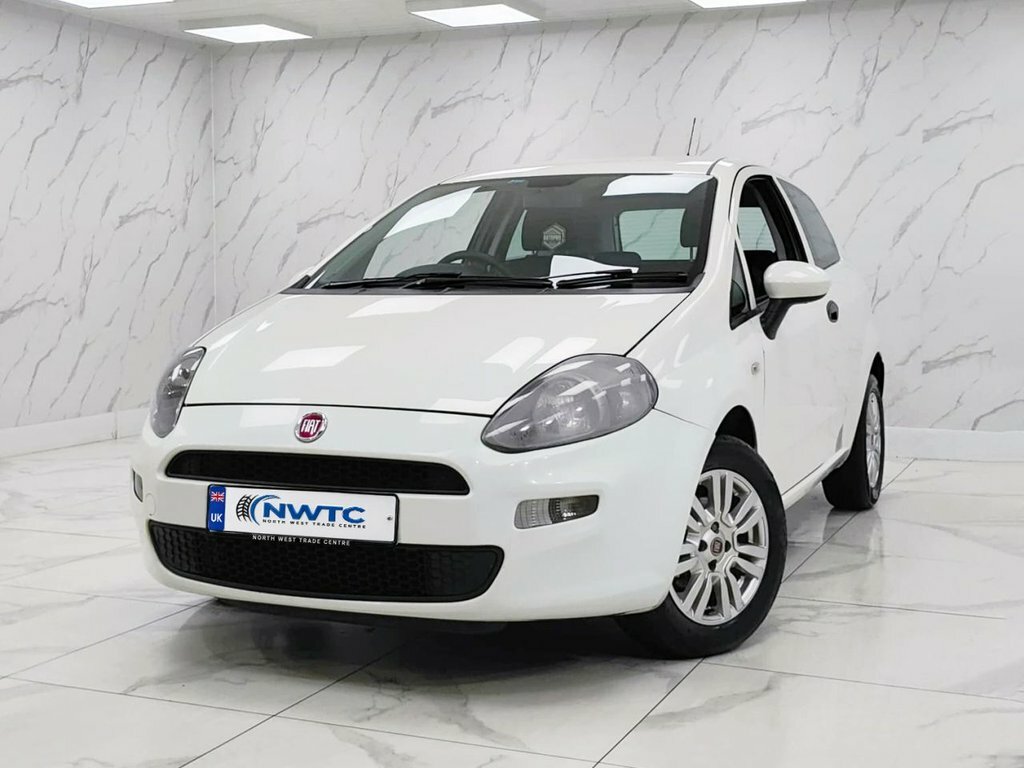 Fiat Punto 1.2L Pop White #4