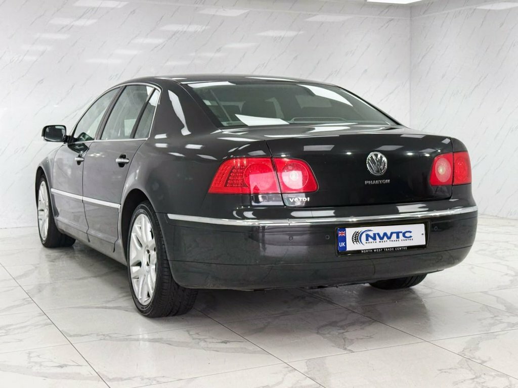 Volkswagen Phaeton 3.0 Tdi V6 4Motion 5 Seats  #10