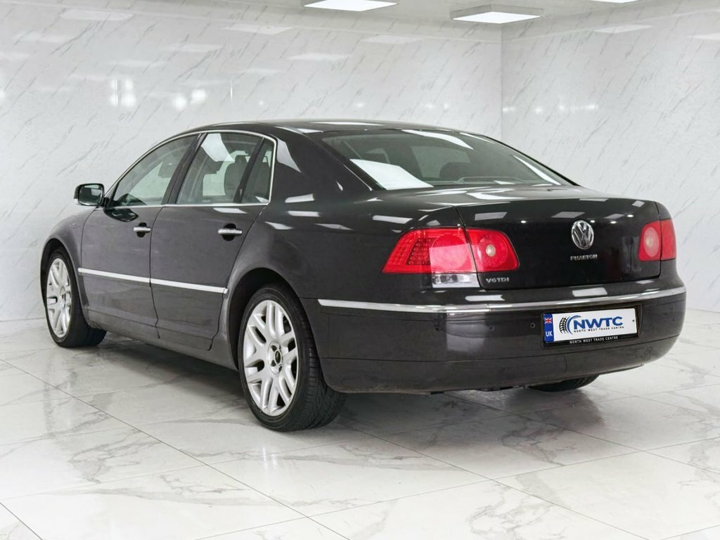Volkswagen Phaeton 3.0 Tdi V6 4Motion 5 Seats  #9