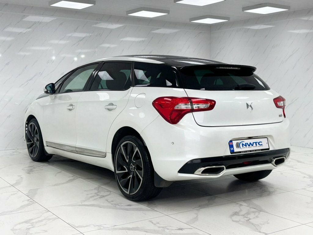 DS DS 5 2L Prestige White #6