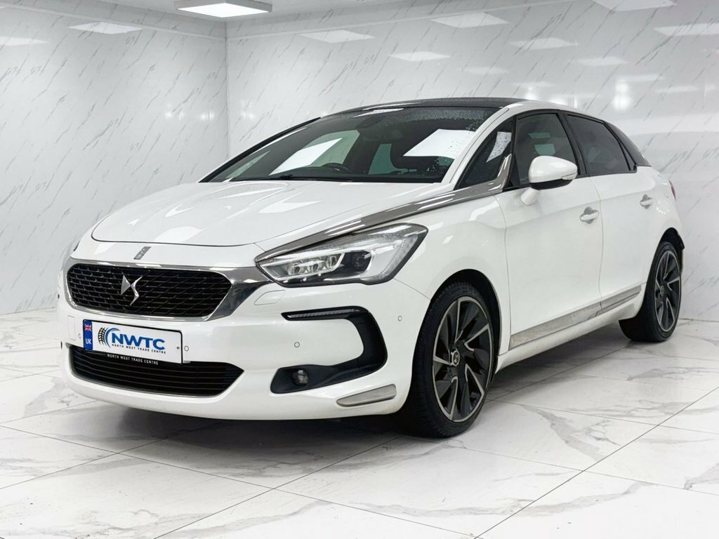 DS DS 5 2L Prestige White #5